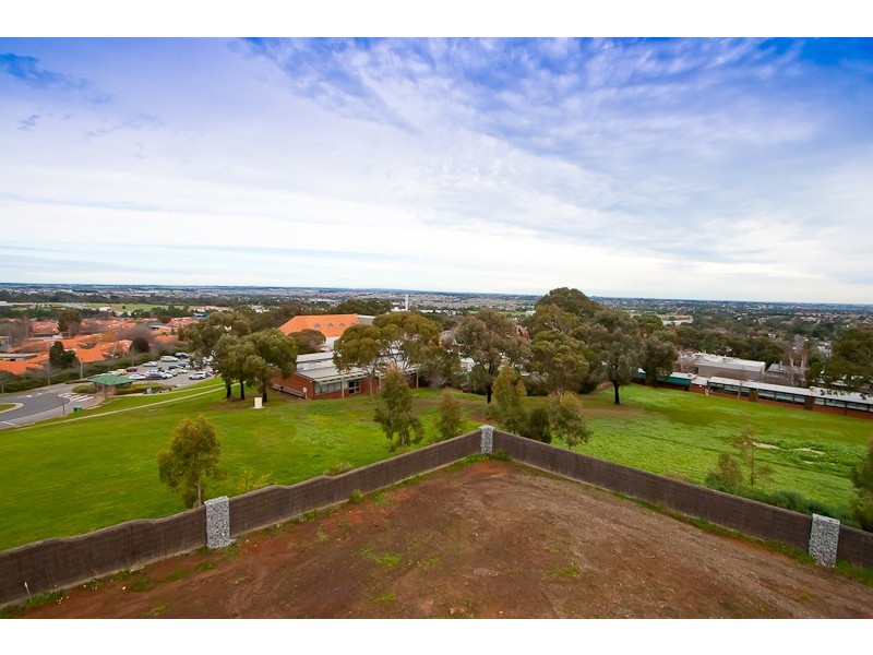 12A-48 Langmore Lane, Berwick VIC 3806