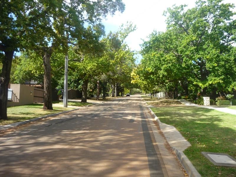 12A-48 Langmore Lane, Berwick VIC 3806