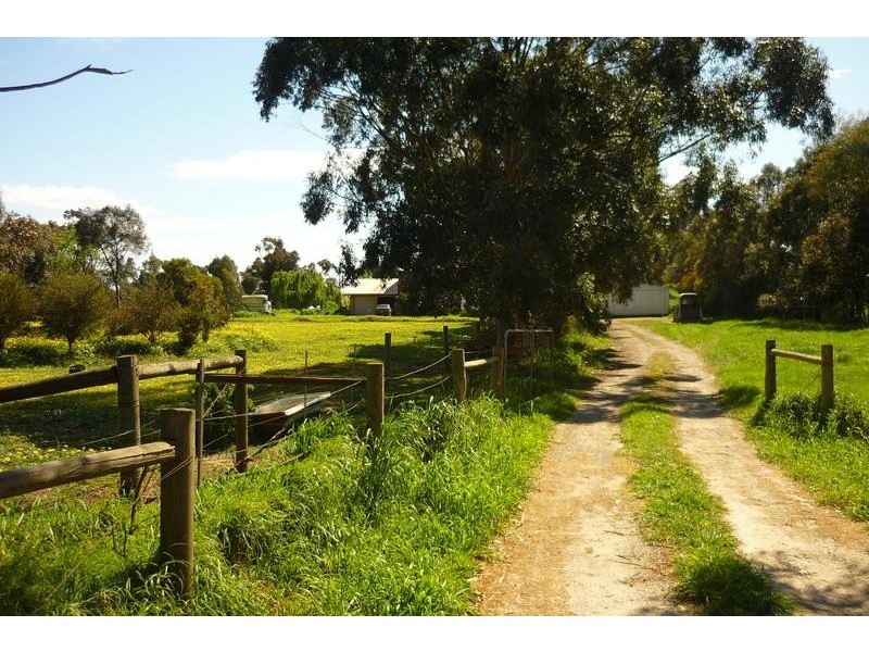 305-311 Greens Road, Keysborough VIC 3173