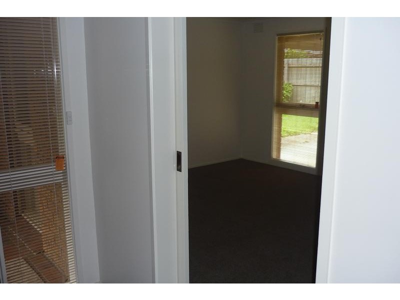 2 Valley Fair Drive, Narre Warren VIC 3805