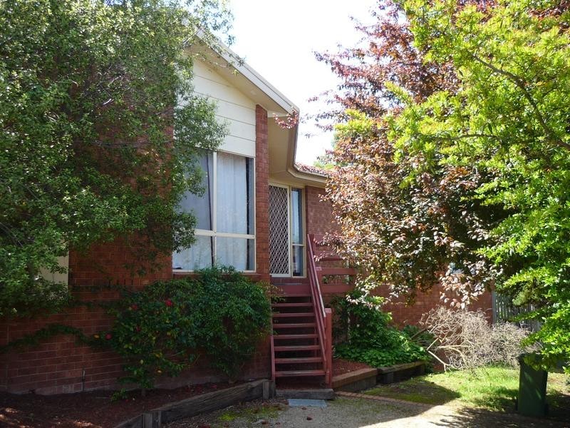20 Glendale Crescent, Berwick VIC 3806