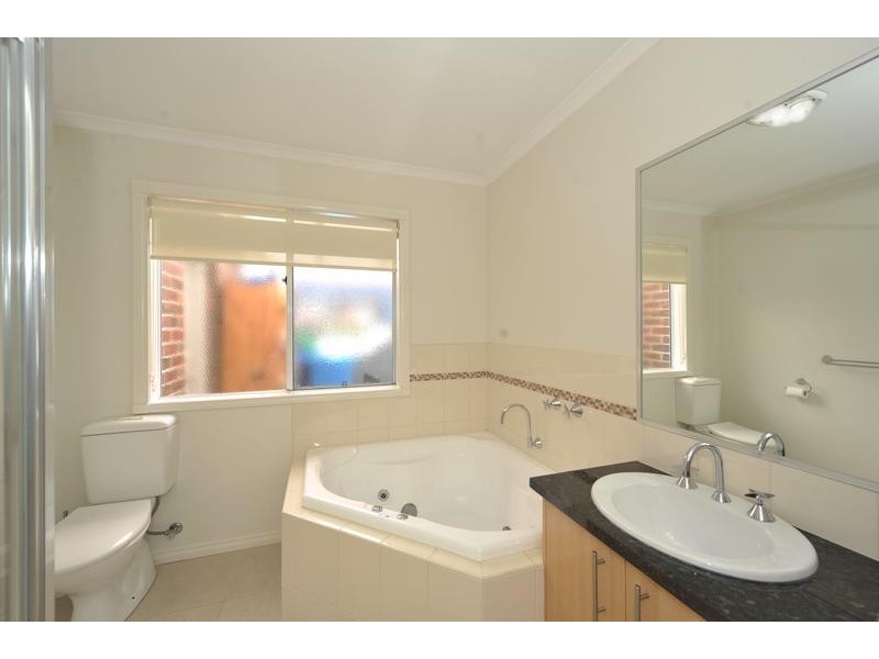 3 Fabriano Place, Narre Warren South VIC 3805