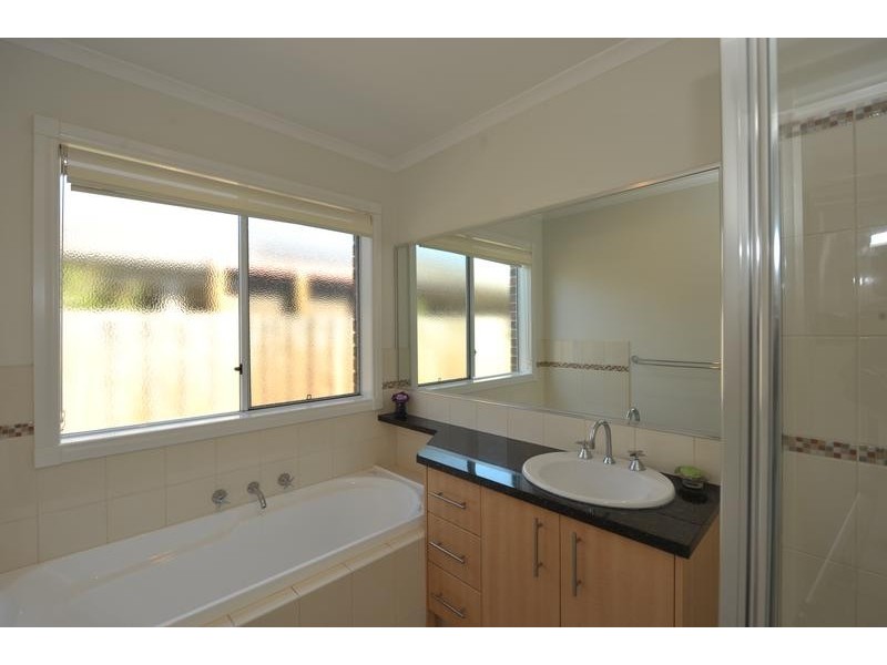 3 Fabriano Place, Narre Warren South VIC 3805