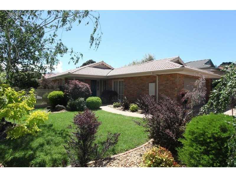 29 Lydia Mary Drive, Berwick VIC 3806