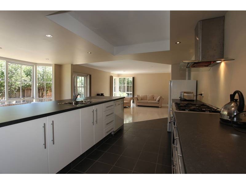 29 Lydia Mary Drive, Berwick VIC 3806