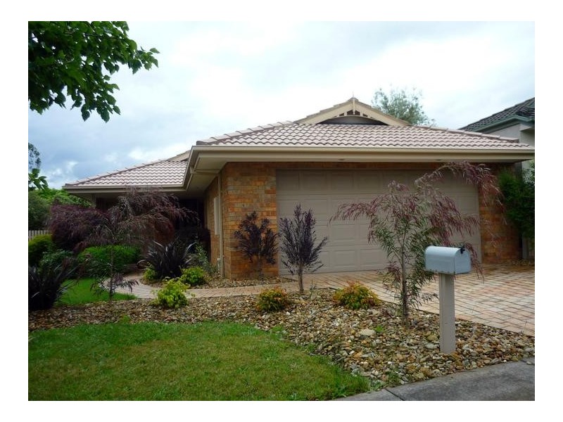 29 Lydia Mary Drive, Berwick VIC 3806