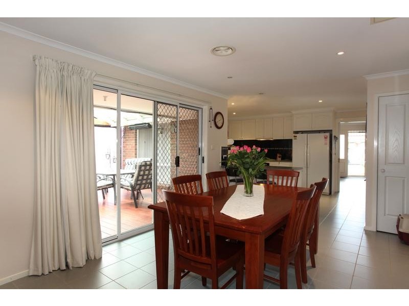 83 Bellevue Drive, Berwick VIC 3806