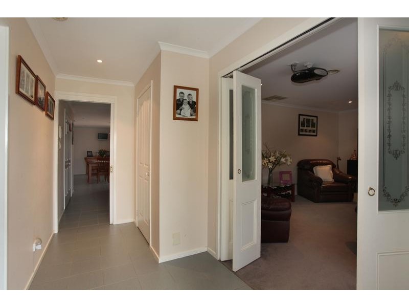 83 Bellevue Drive, Berwick VIC 3806