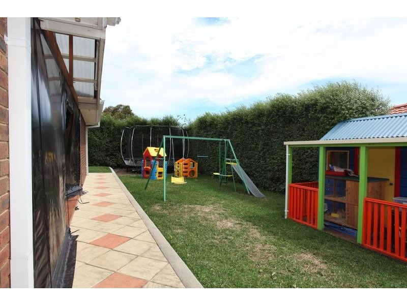 83 Bellevue Drive, Berwick VIC 3806