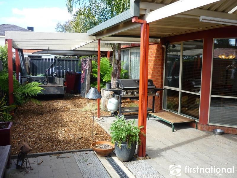 15 Sirens Place, Hallam VIC 3803