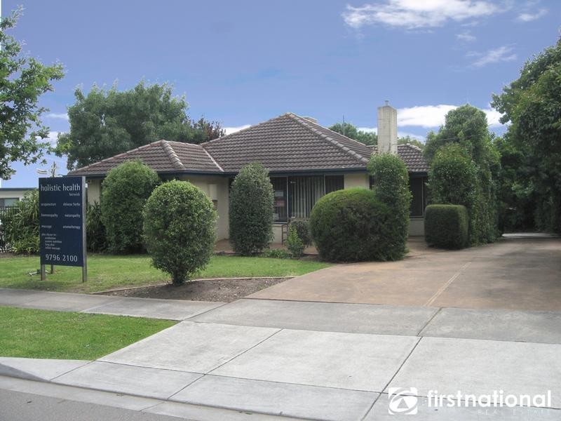 56 Clyde Road, Berwick VIC 3806