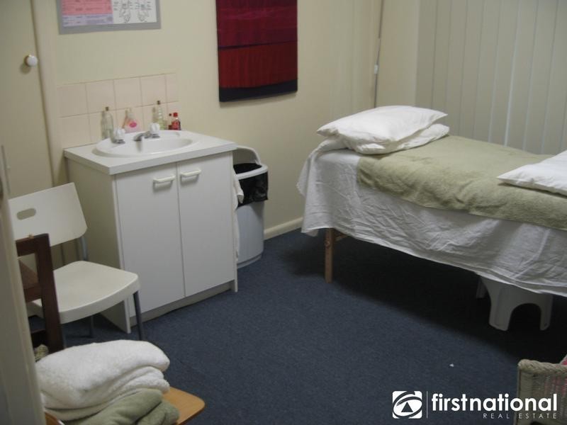 56 Clyde Road, Berwick VIC 3806