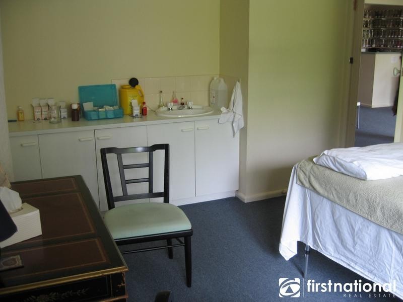 56 Clyde Road, Berwick VIC 3806