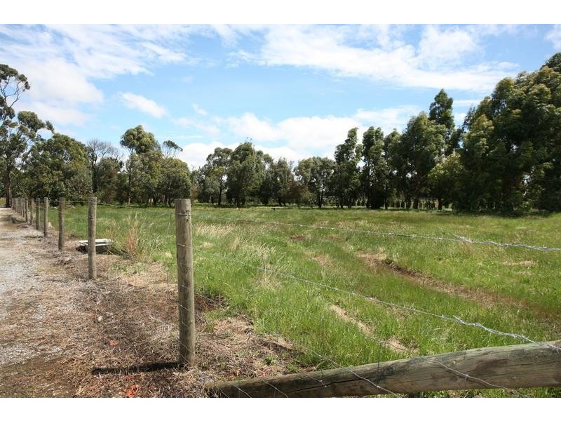 240 Rix Road, Beaconsfield VIC 3807