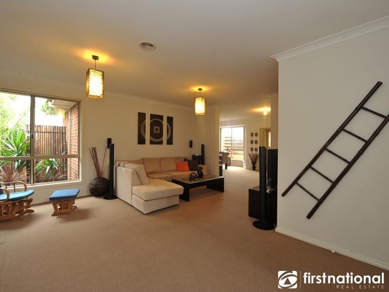 4/310 Centre Road, Narre Warren South VIC 3805