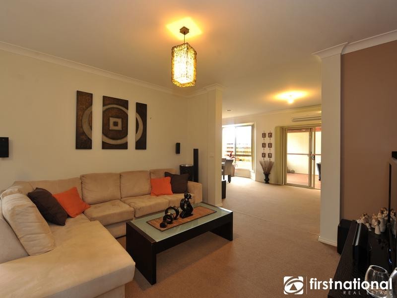 4/310 Centre Road, Narre Warren South VIC 3805