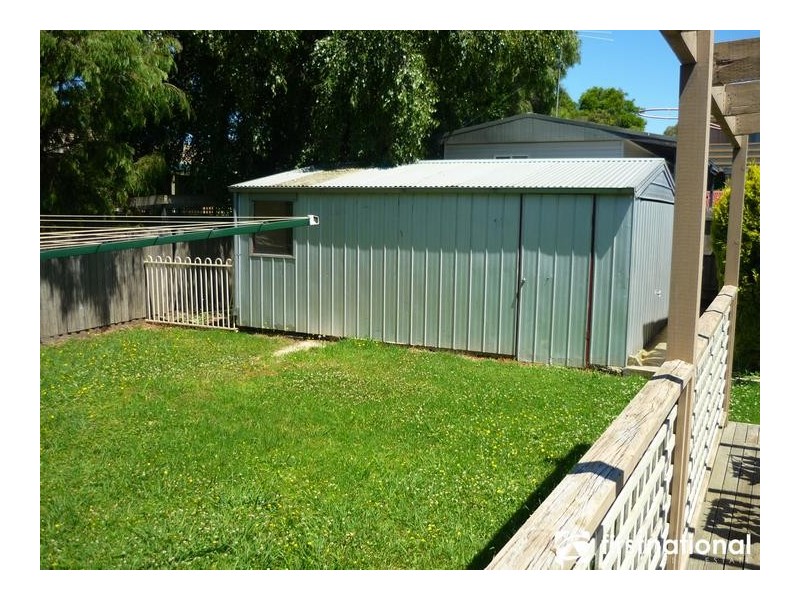 16 Briar Close, Narre Warren VIC 3805