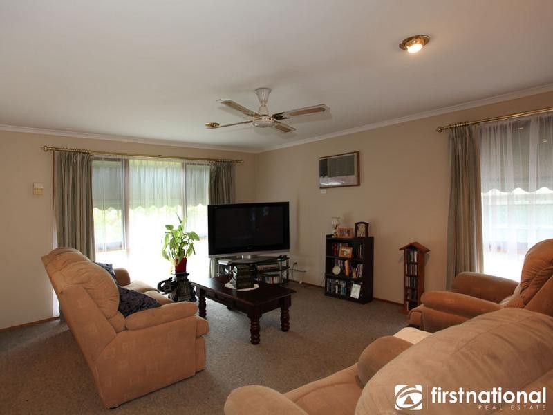 6 Eyebright Square, Hallam VIC 3803