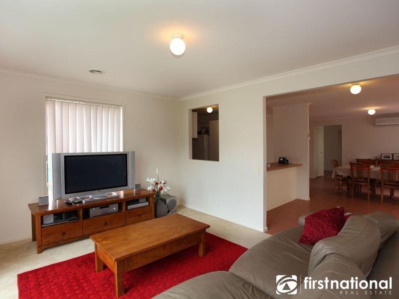 1 Lansbury Drive, Narre Warren South VIC 3805