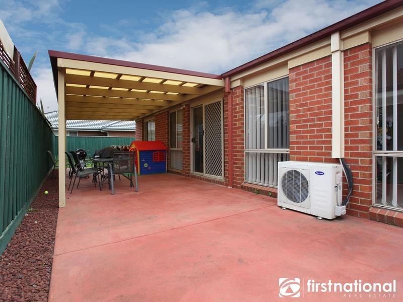 1 Lansbury Drive, Narre Warren South VIC 3805