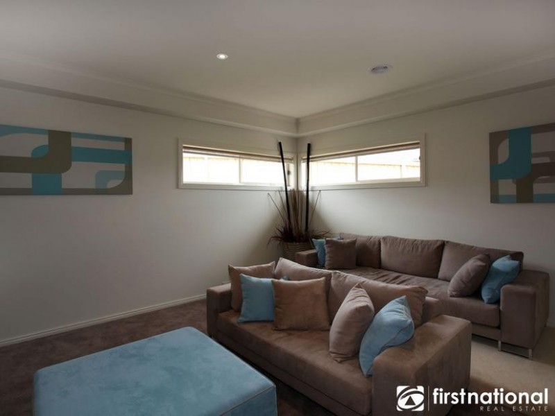 1 Treeview Lane, Narre Warren North VIC 3804