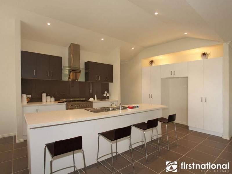 1 Treeview Lane, Narre Warren North VIC 3804