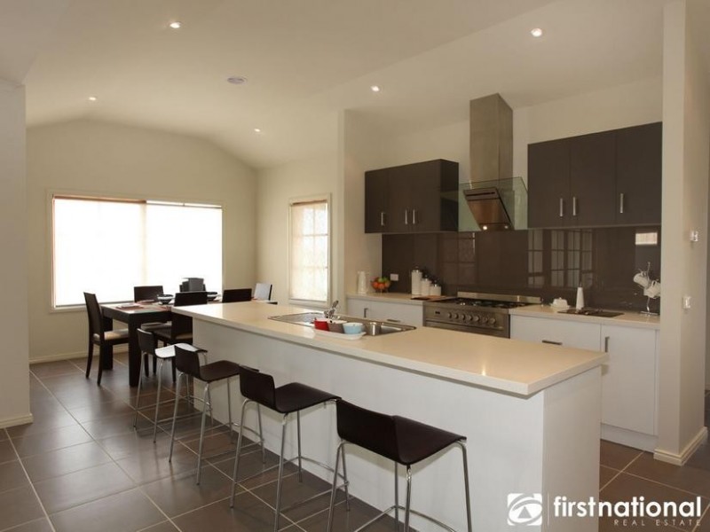 1 Treeview Lane, Narre Warren North VIC 3804