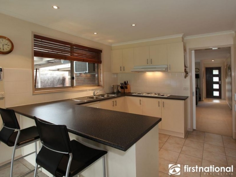 16 Bardsley Court, Narre Warren VIC 3805