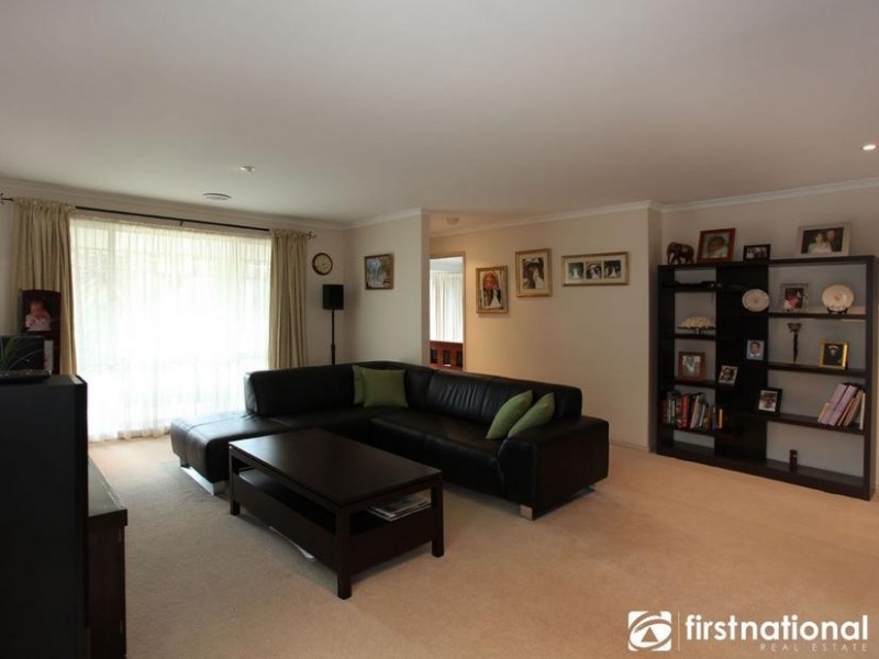 16 Bardsley Court, Narre Warren VIC 3805