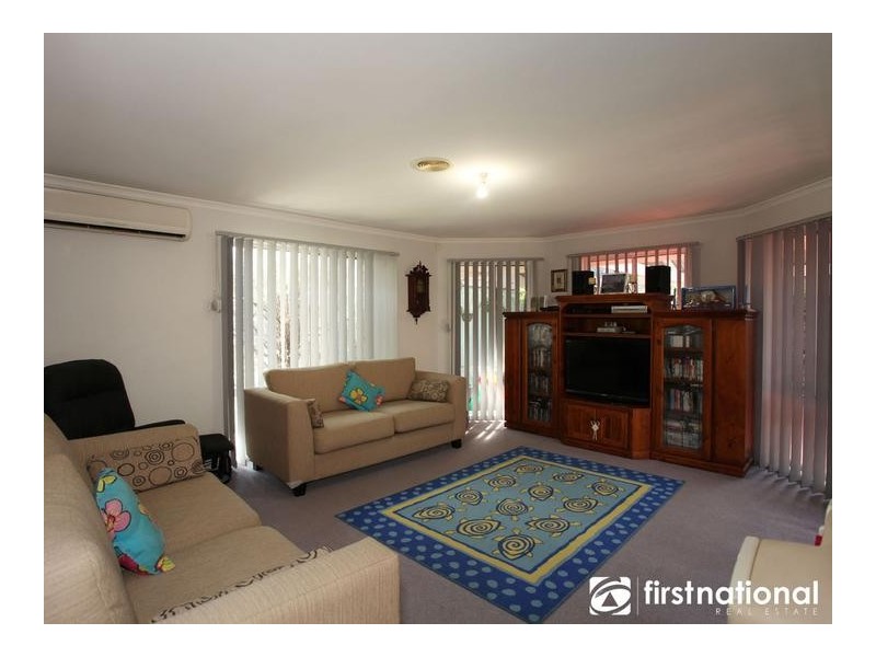 8 Highcliff Court, Narre Warren South VIC 3805