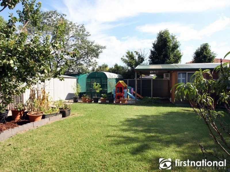 8 Highcliff Court, Narre Warren South VIC 3805