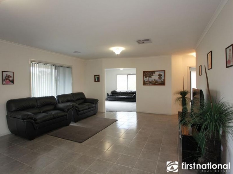 21 Garden View Court, Narre Warren North VIC 3804