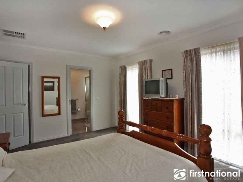 21 Garden View Court, Narre Warren North VIC 3804
