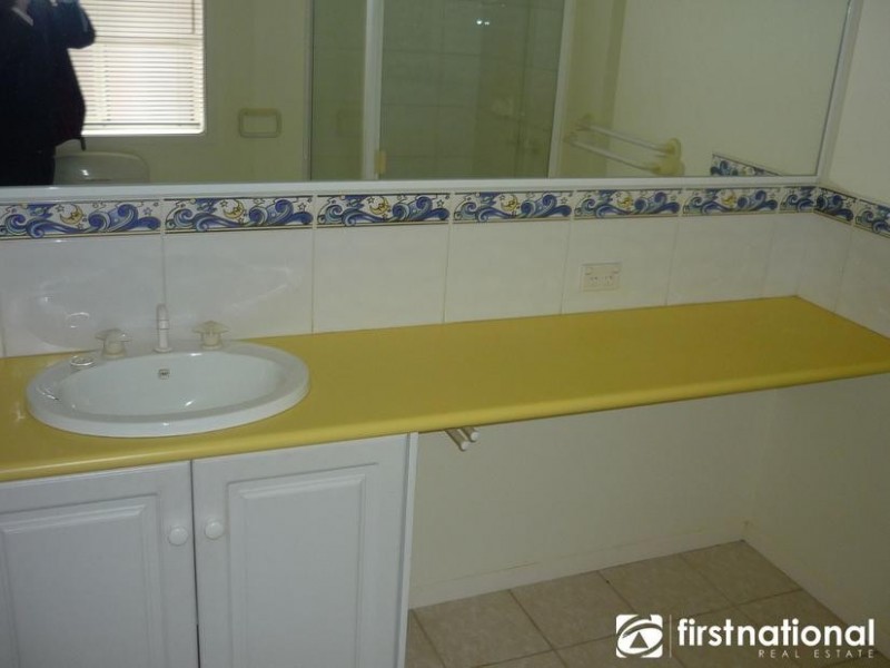 40 The Promenade, Narre Warren South VIC 3805