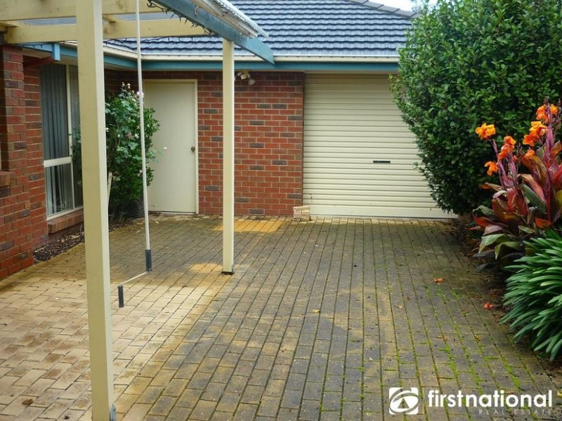 40 The Promenade, Narre Warren South VIC 3805