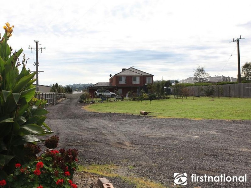 9 Grosvenor Place, Narre Warren North VIC 3804