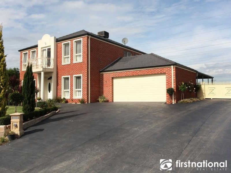 9 Grosvenor Place, Narre Warren North VIC 3804