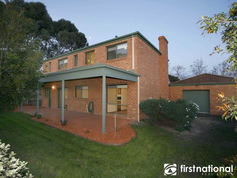 13 Teal Court, Narre Warren South VIC 3805