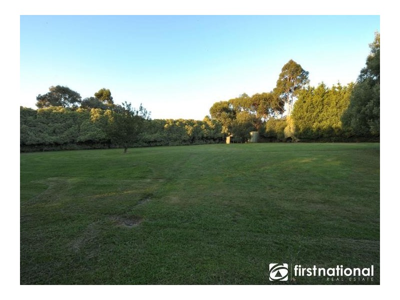 9 Angela Court, Narre Warren North VIC 3804