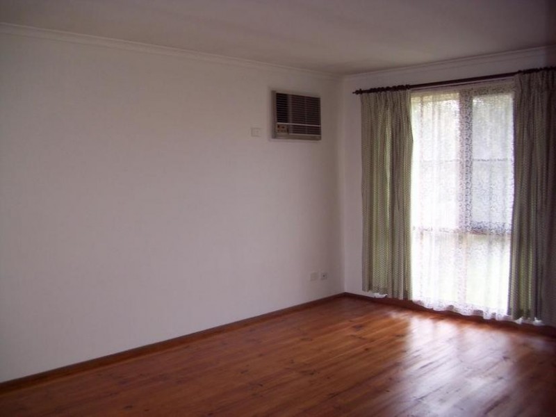 18 Heyington Circle, Narre Warren VIC 3805