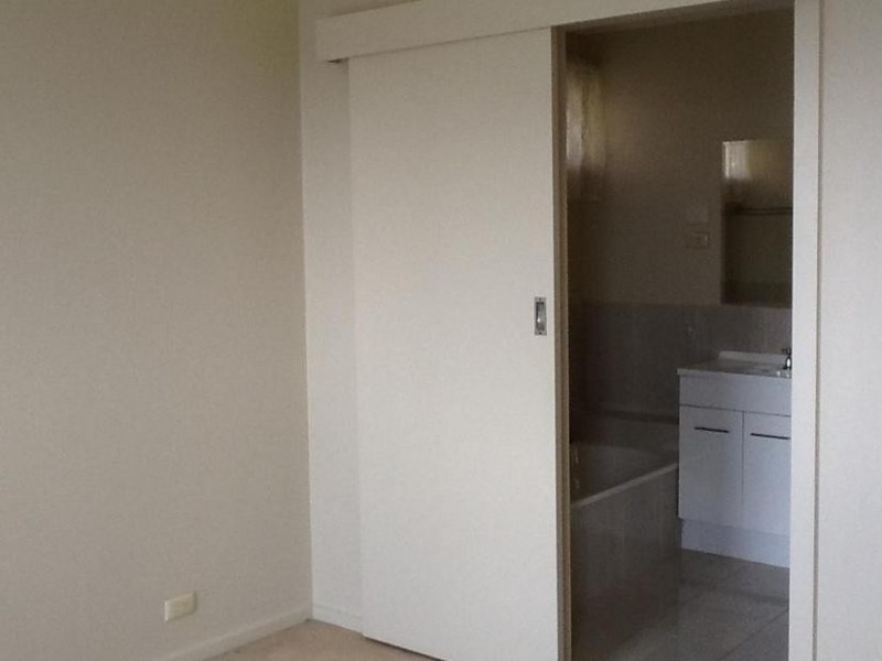 16 Phillip Road, Hallam VIC 3803