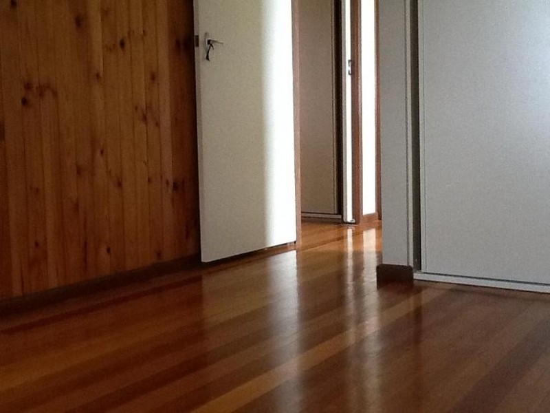 16 Phillip Road, Hallam VIC 3803