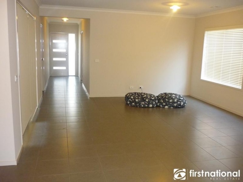 58 Sabel Drive, Cranbourne North VIC 3977