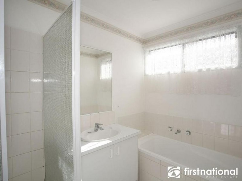 14 Hamilton Drive, Cranbourne VIC 3977