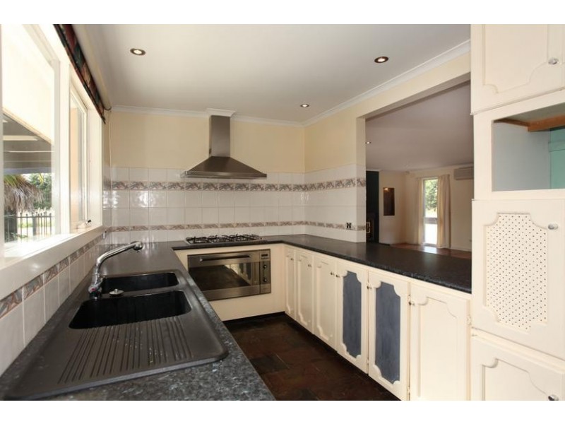 295 Manks Road, Clyde VIC 3978