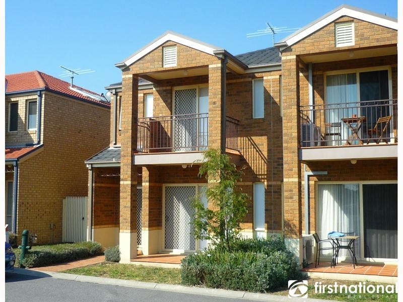 45/13 Kirren Close, Cranbourne North VIC 3977