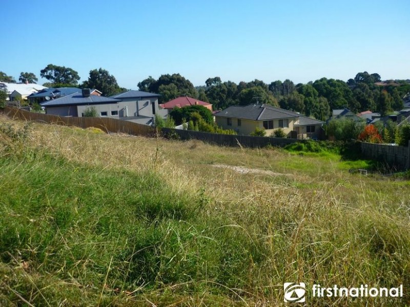 4 Crestview Drive, Beaconsfield VIC 3807