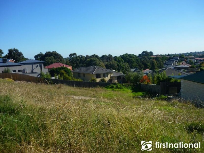 4 Crestview Drive, Beaconsfield VIC 3807