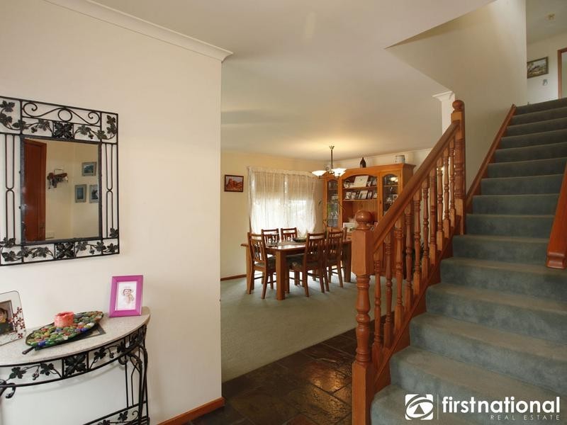 2 Freda Court, Narre Warren VIC 3805