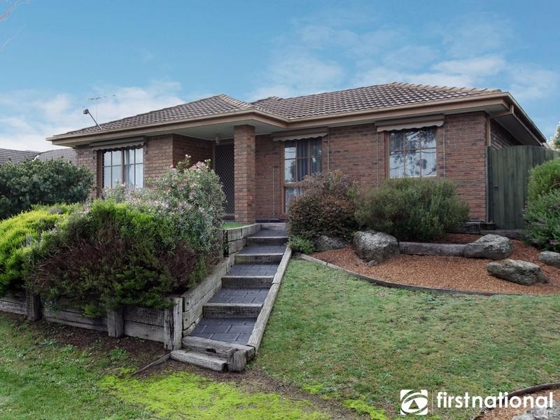 9 Dianna Court, Hampton Park VIC 3976